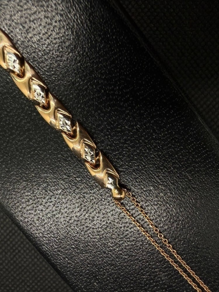 БРАСЛЕТ ПУСТОТЕЛЫЙ Фантазия Au 585