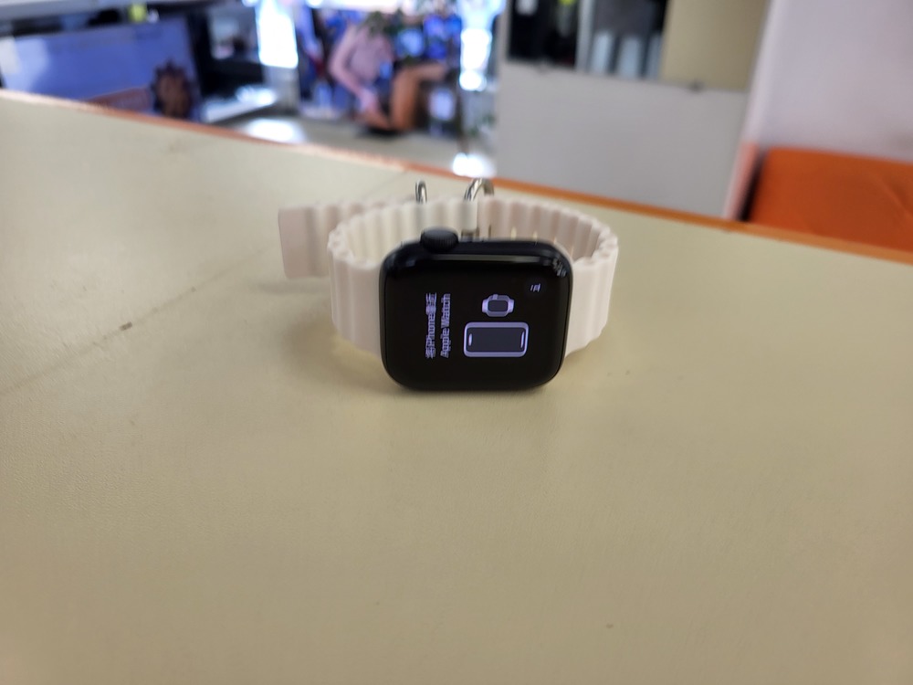 Смарт-часы Apple Watch SE 2022 40mm