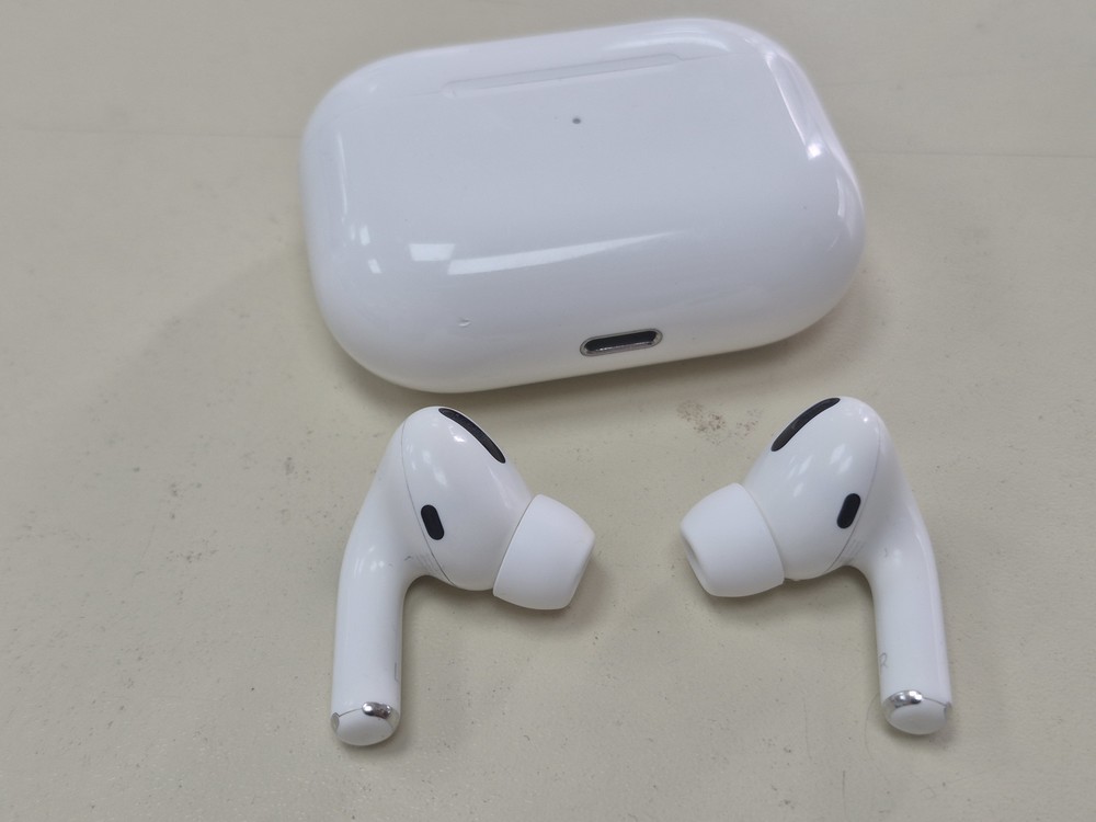 Наушники беспроводные Apple AirPods Pro