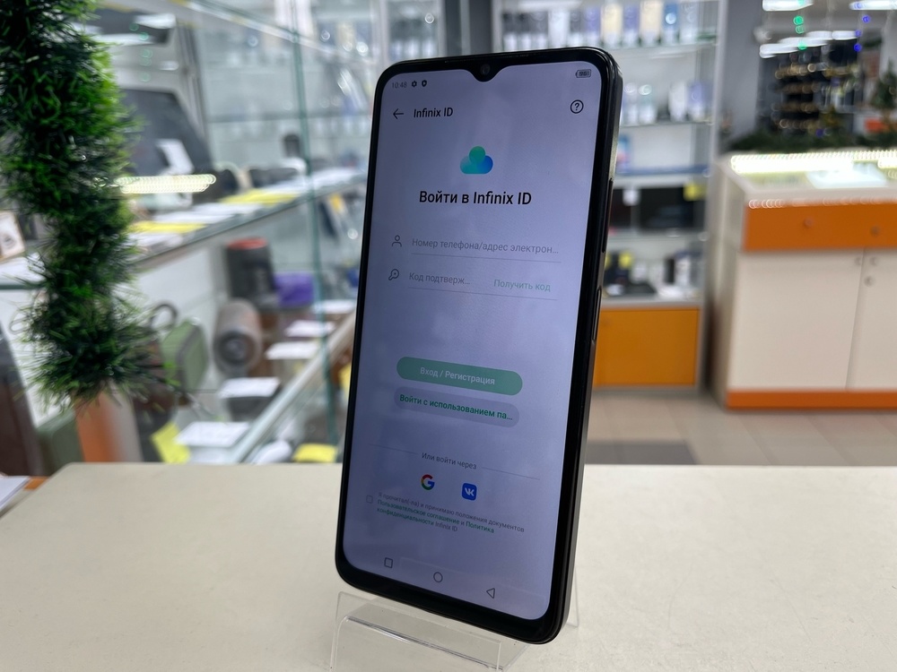 Смартфон Infinix HOT 30i 4/64