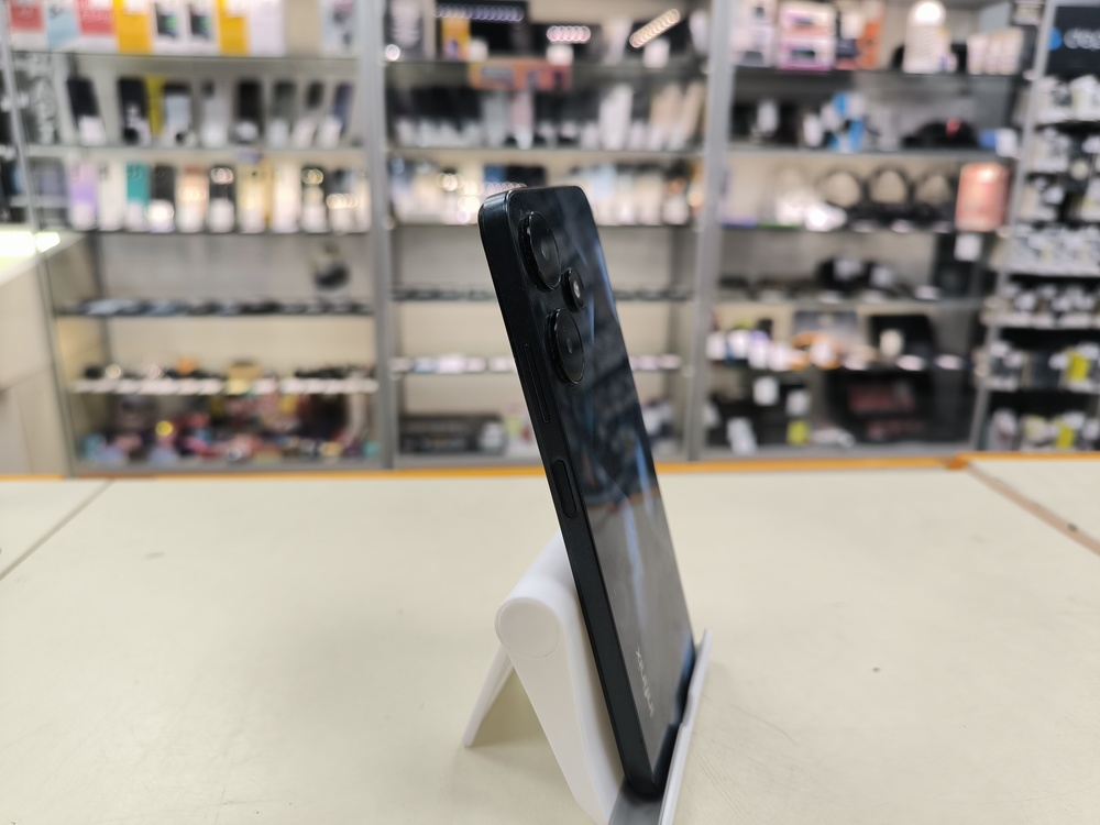 Смартфон Infinix HOT 30i 4/64