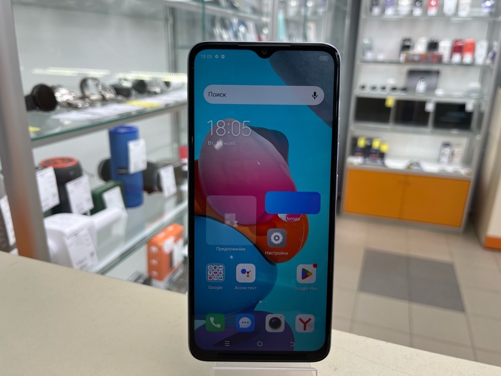 Смартфон Tecno Spark Go 2023 3/64