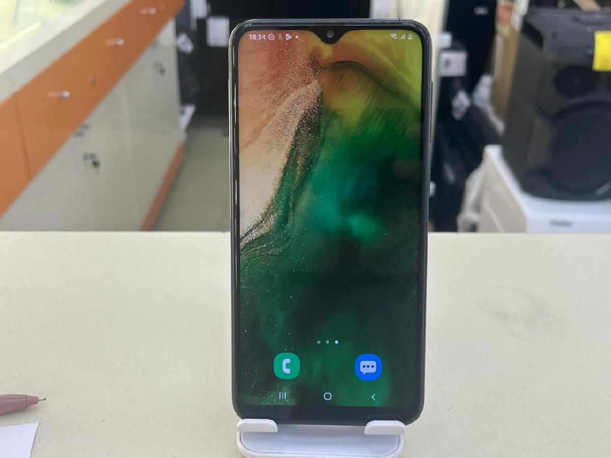 Смартфон Samsung Galaxy A10 2/32