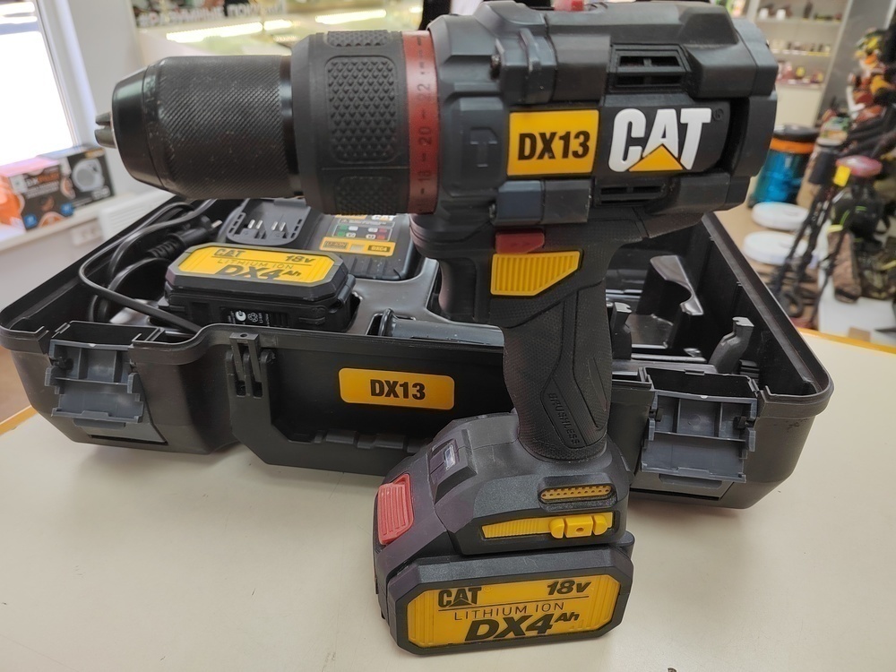 ДРЕЛЬ-ШУРУПОВЕРТ CAT DX13