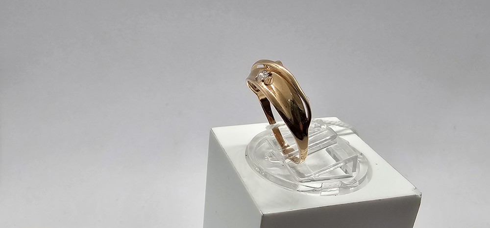 КОЛКМ585 КОЛЬЦО С КАМНЕМ (Au 585)