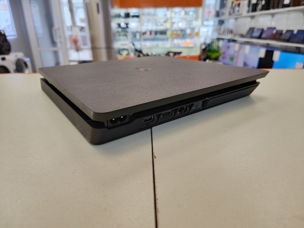 Игровая приставка PlayStation 4 Slim 1Tb