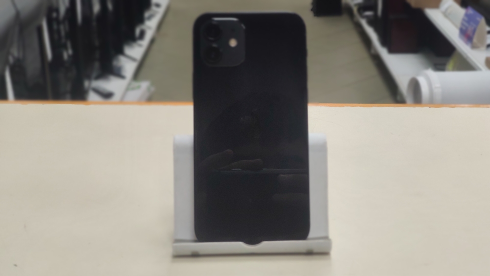 Смартфон Apple iPhone 12 64Gb