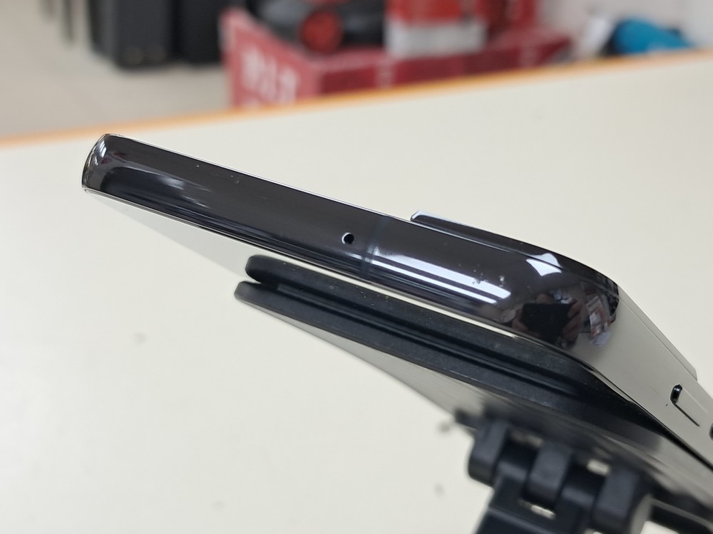 Смартфон Samsung Galaxy S22 8/128