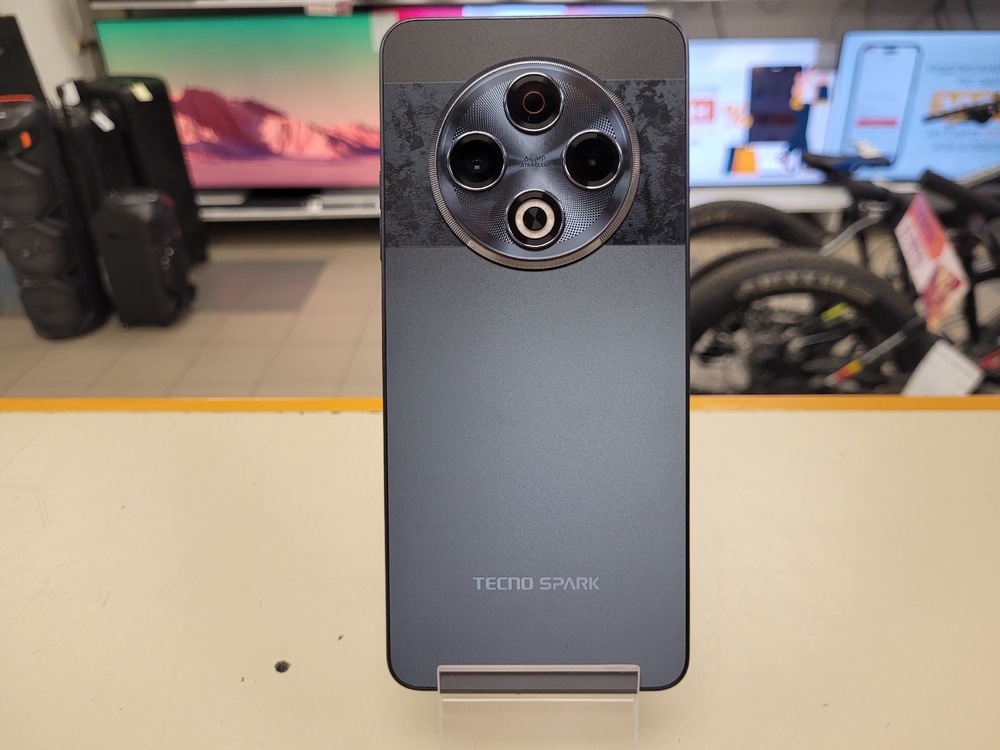 Смартфон Tecno SPARK 30 8/128