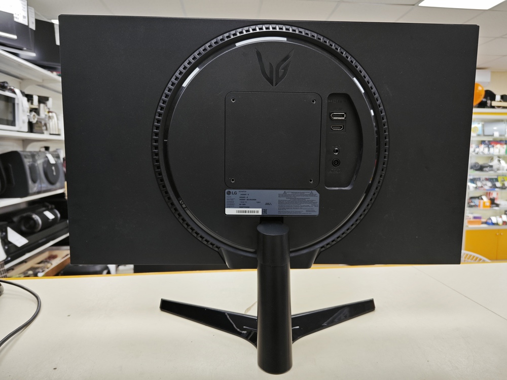 Монитор LG 24GS60F-B