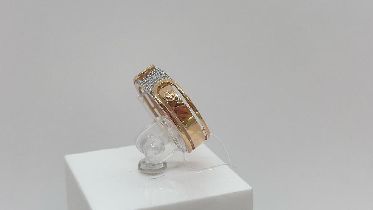 КОЛЬЦО С КАМНЯМИ (Au 585)