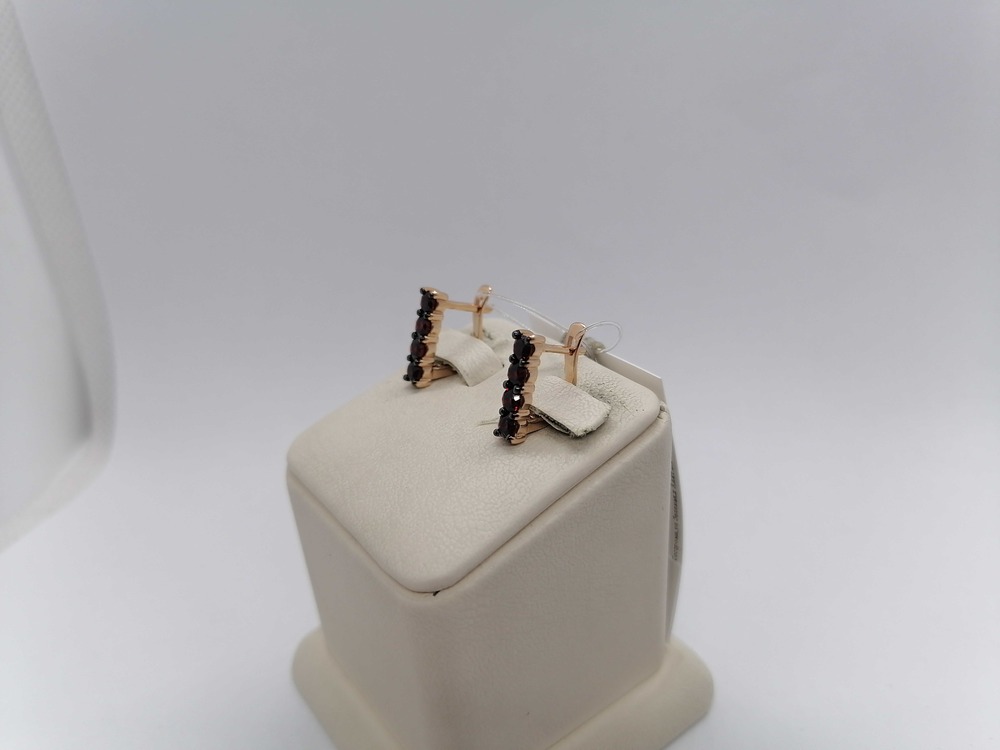 51-320-01632-3 СЕРЬГИ ГРАНАТ (Au 585)