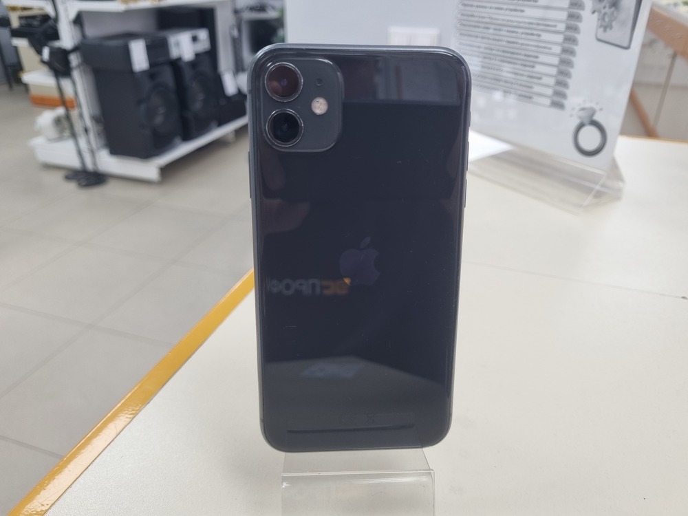 Смартфон Apple iPhone 11 64Gb