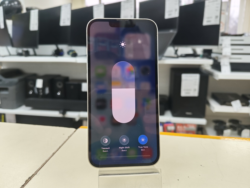 Смартфон Apple iPhone 13 128Gb