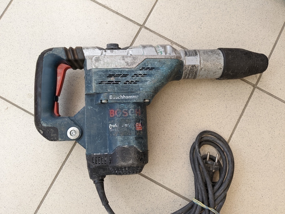 Перфоратор Bosch GBH 5-40D