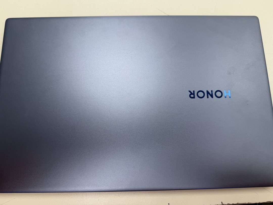 Ноутбук Honor; Ryzen 5-5500U, AMD Radeon (TM) Graphics, 8 Гб, 500 Гб, Нет