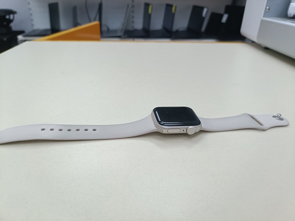 Смарт-часы Apple Watch SE 2022 40mm