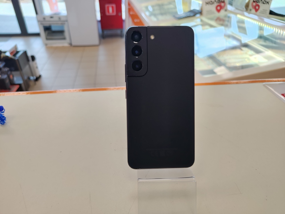 Смартфон Samsung Galaxy S22 8/256