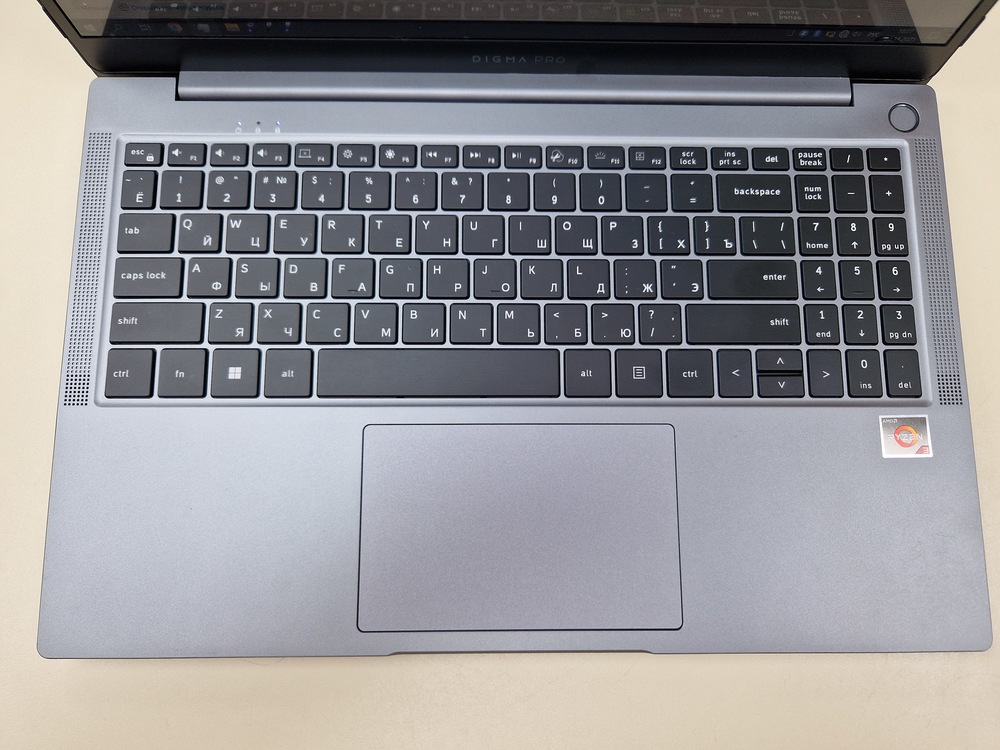 Ноутбук DIGMA 123; Ryzen 3 3200U, Radeon Vega 3, 16 Гб, 512 GB, Нет