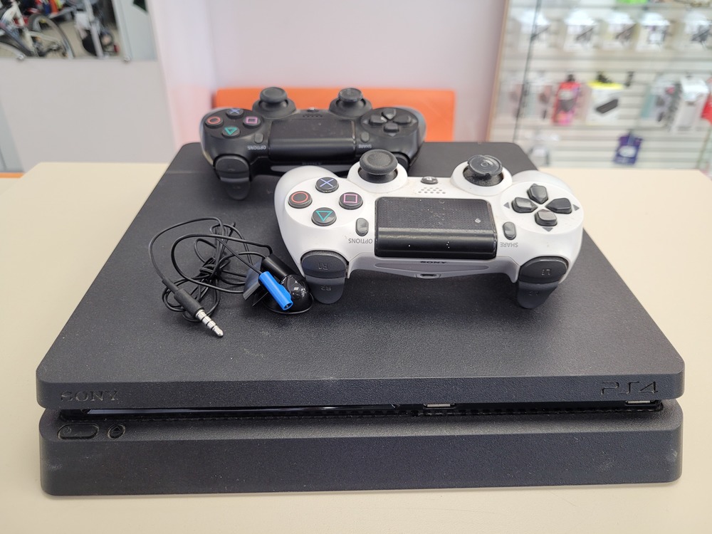 Игровая приставка PlayStation 4 Slim 1Tb Игровая приставка PlayStation 4 Slim 1Tb