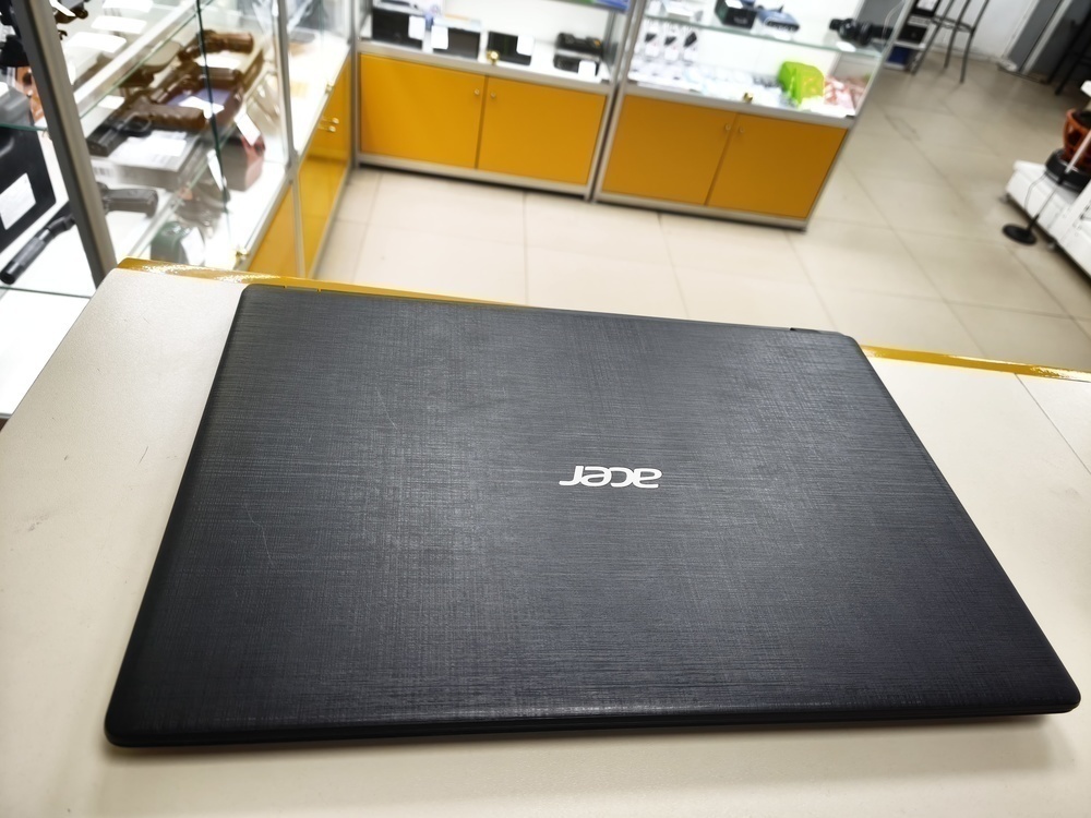 Ноутбук Acer; A6-9220e, AMD Radeon (TM) Graphics, 4 Гб, 120 Гб, Нет