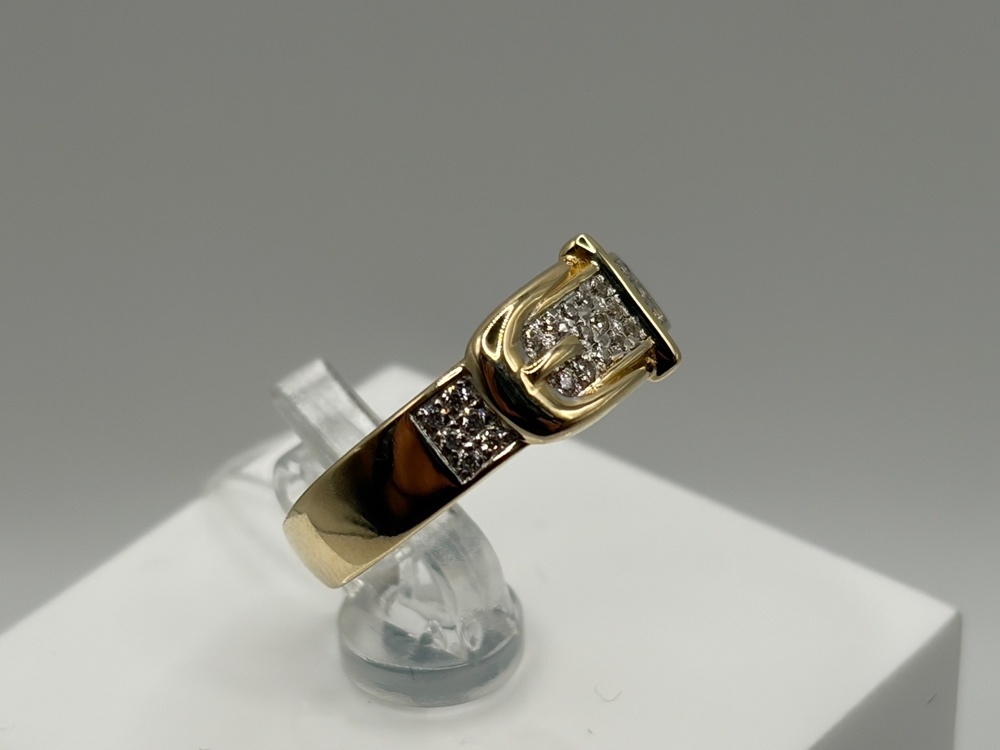 КОЛКМИ585 КОЛЬЦО С КАМНЯМИ (Au 585)