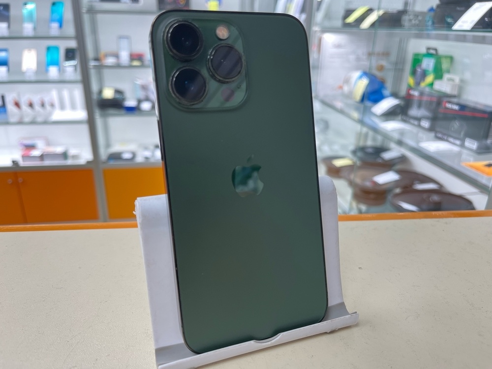 Смартфон Apple iPhone 13 Pro 128Gb
