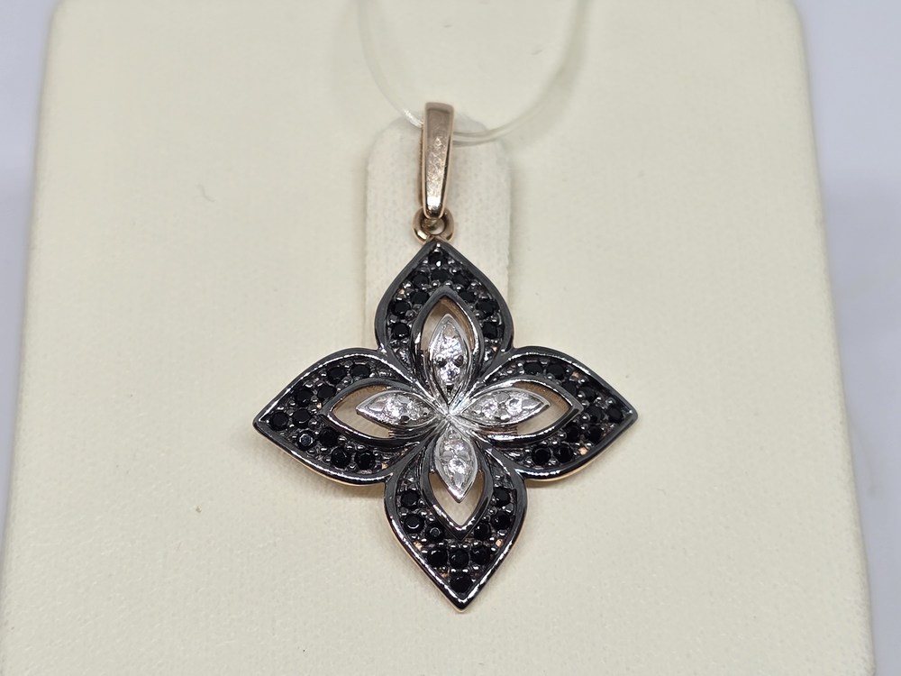 ПОДВЕСКА С КАМНЯМИ (Au 585)