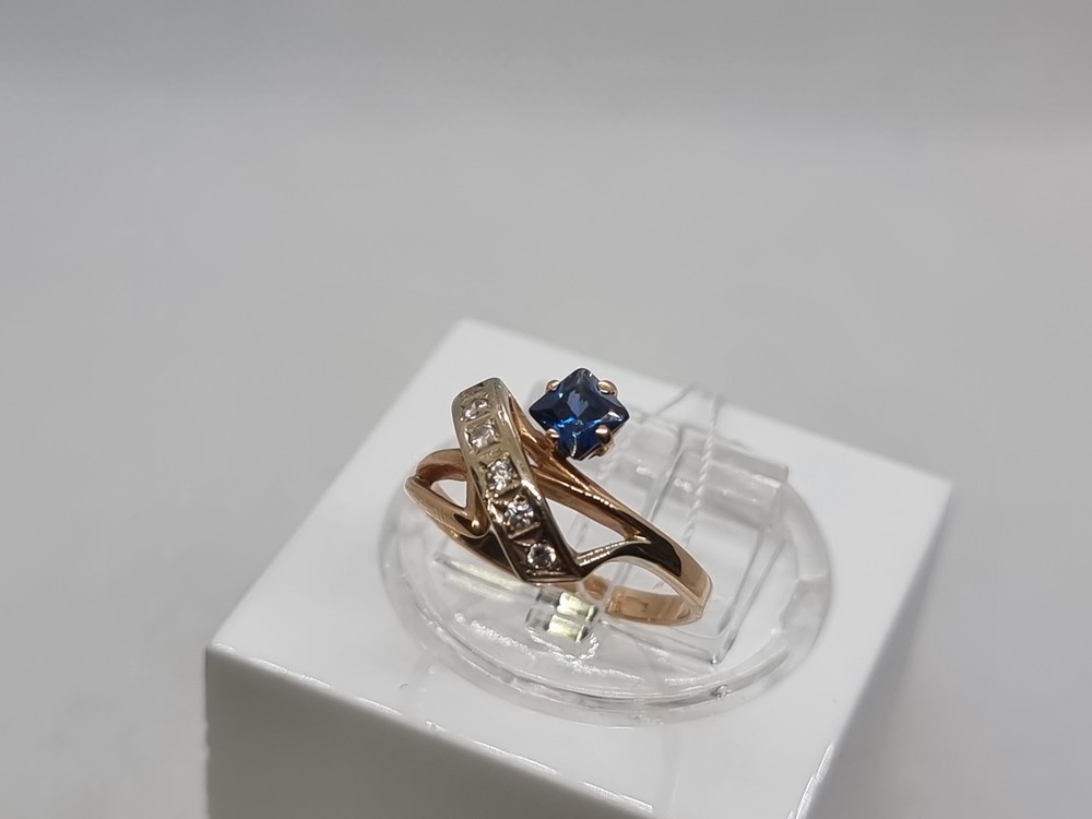 КОЛКМИ585 КОЛЬЦО С КАМНЯМИ (Au 585)