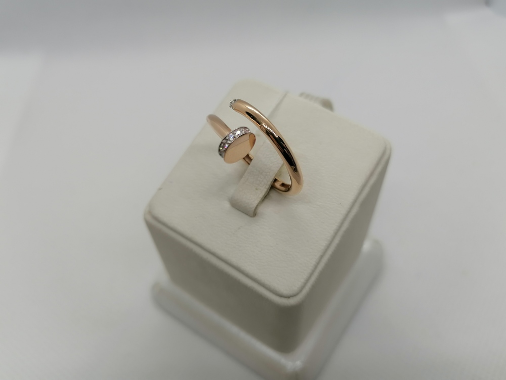 КОЛЬЦО С КАМНЯМИ (Au 585)