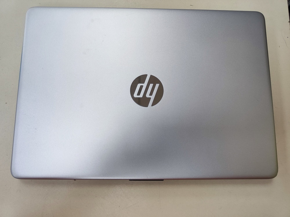 Ноутбук HP; Core i5-1035G1, Intel UHD Graphics, 8 Гб, 256 Гб, Нет