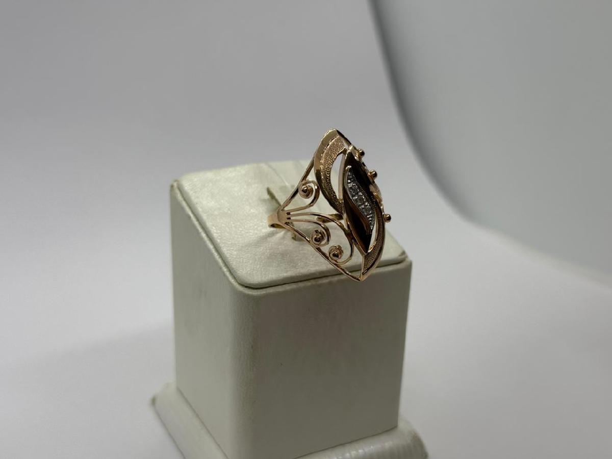 КОЛЬЦО С КАМНЯМИ (Au 585)