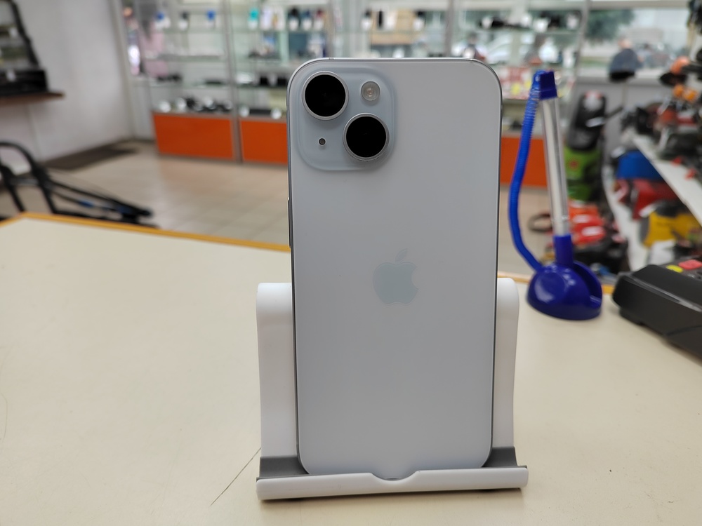 Смартфон Apple Iphone 15 128Gb