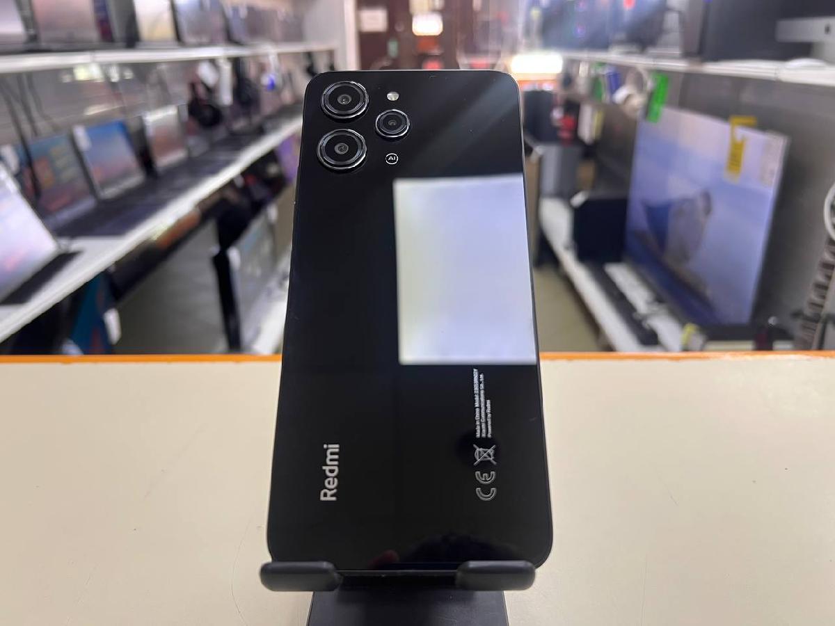 Смартфон Xiaomi Redmi 12 4/128