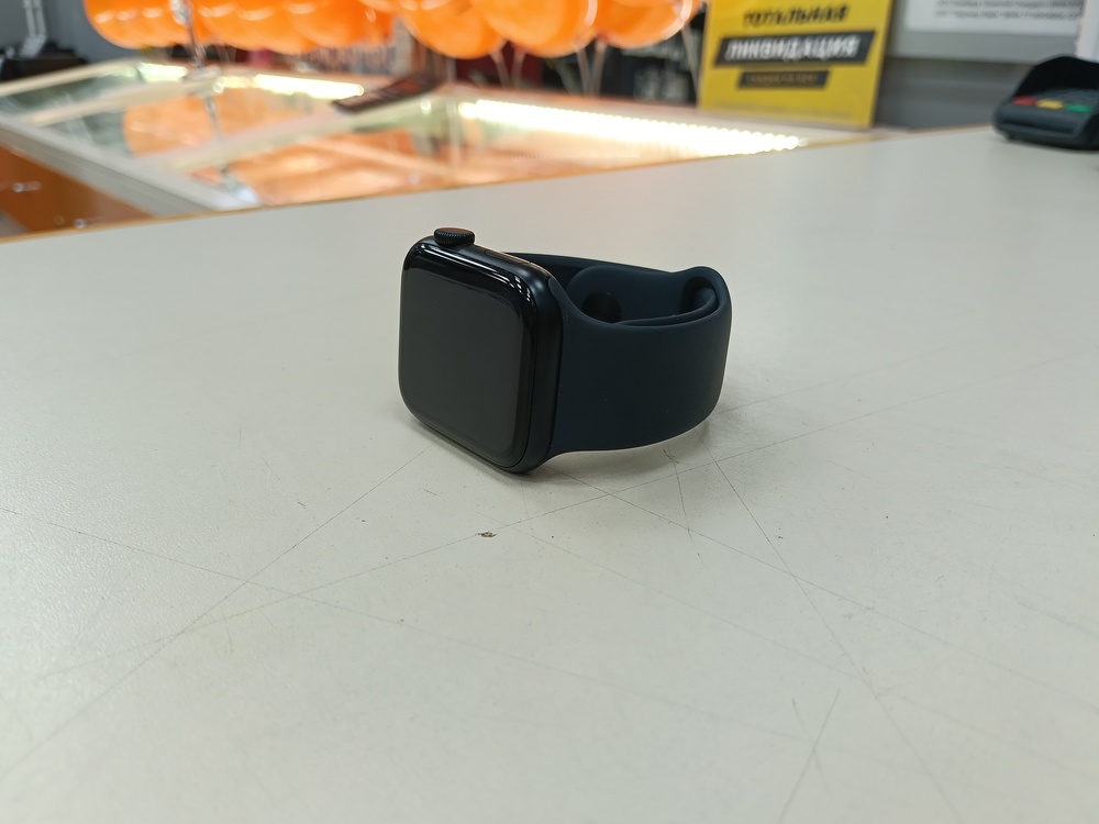 Смарт-часы Apple Watch SE 2025 44mm