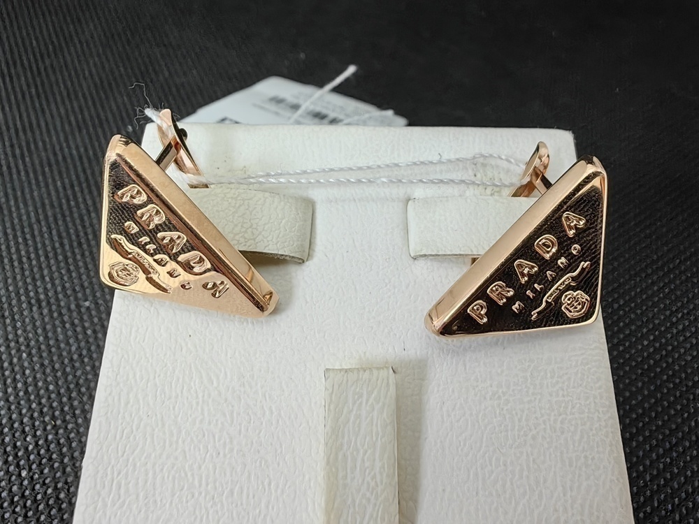 СЕРЬГИ БЕЗ КАМНЯ (Au 585)