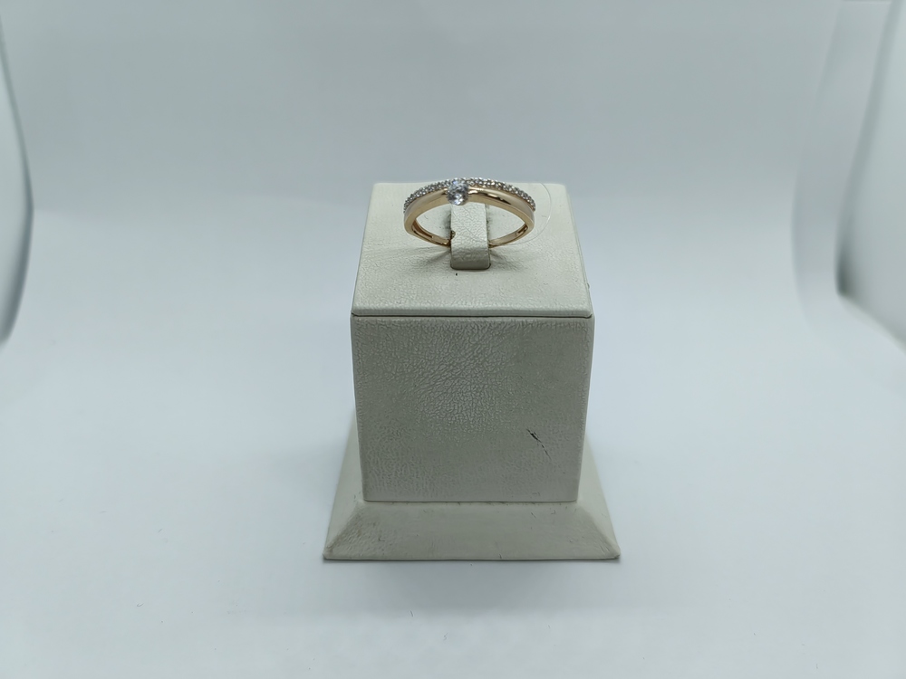 КОЛЬЦО С КАМНЯМИ (Au 585)