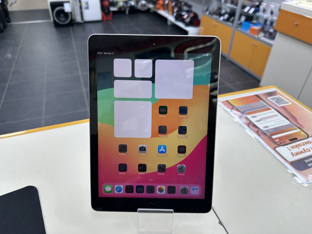Планшет Apple IPad 6 32 ГБ A1893 (Wi-Fi)