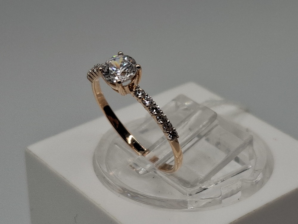 КОЛКМИ585 КОЛЬЦО С КАМНЯМИ (Au 585)