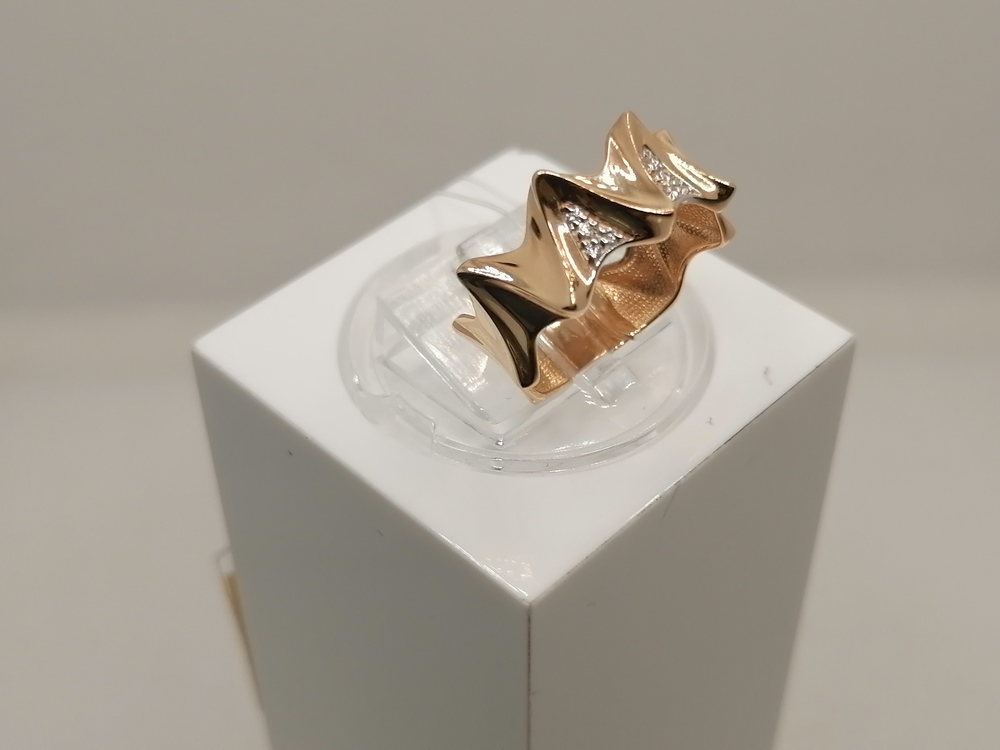 КОЛЬЦО С КАМНЯМИ (Au 585)