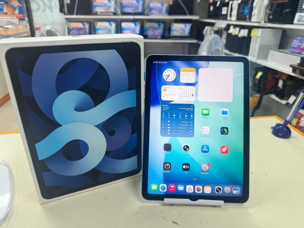 Планшет Apple iPad Air 4 64ГБ (2020 A2324/A2325/A2072 (Wi-Fi + Cellular)