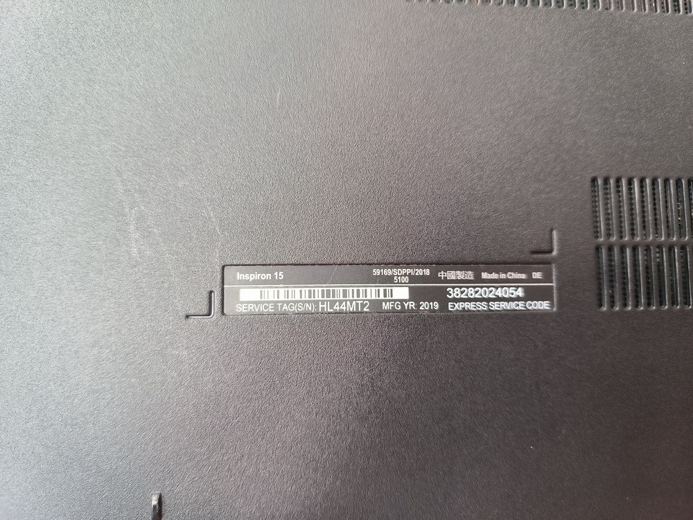 Ноутбук DELL; A9-9425, AMD Radeon (TM) Graphics, 4 Гб, Нет, 500 Гб