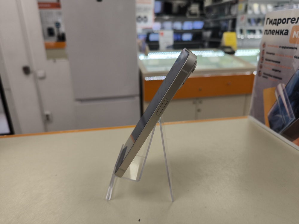 Смартфон Apple Iphone 14 128Gb