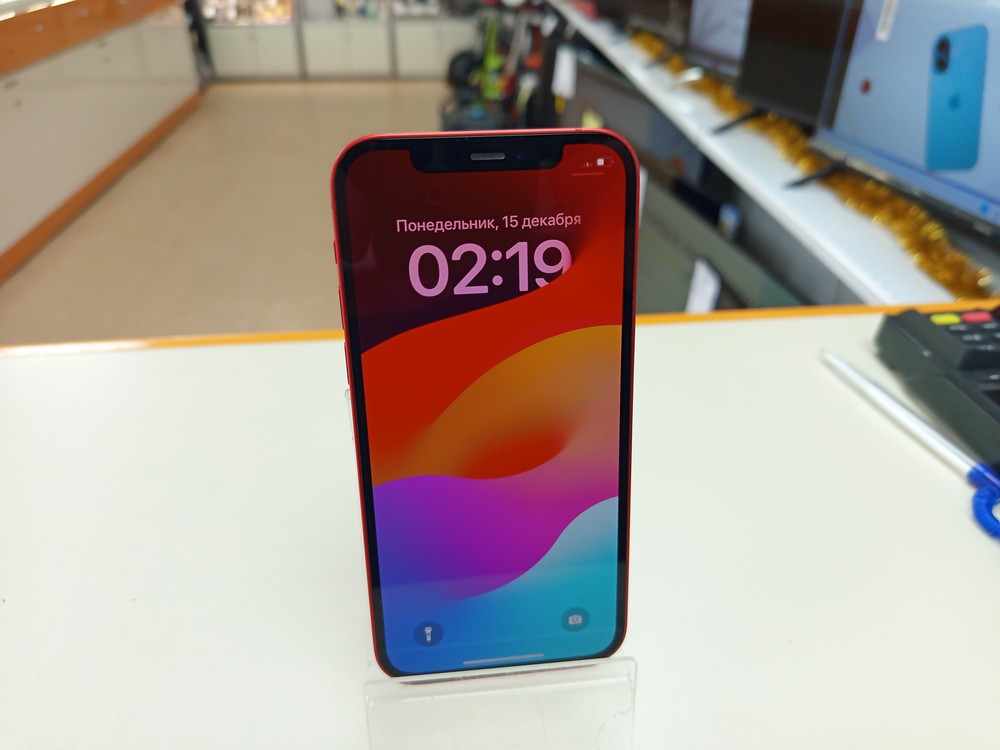 Смартфон Apple iPhone 12 64Gb
