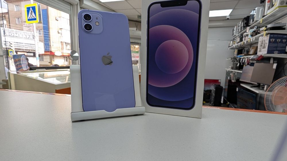 Смартфон Apple iPhone 12 128Gb