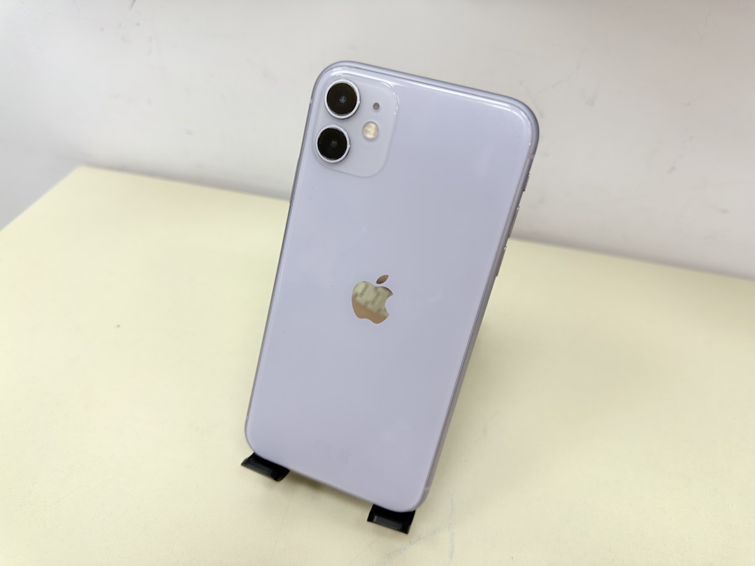 Смартфон Apple iPhone 11 64Gb
