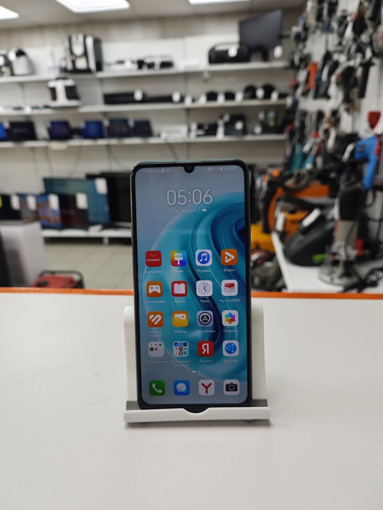 Смартфон Huawei Nova Y72 128Gb