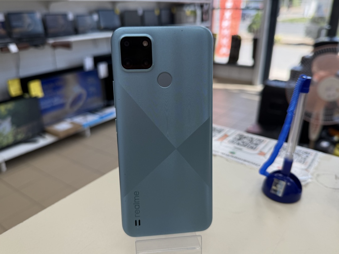Смартфон Realme C21Y 3/32