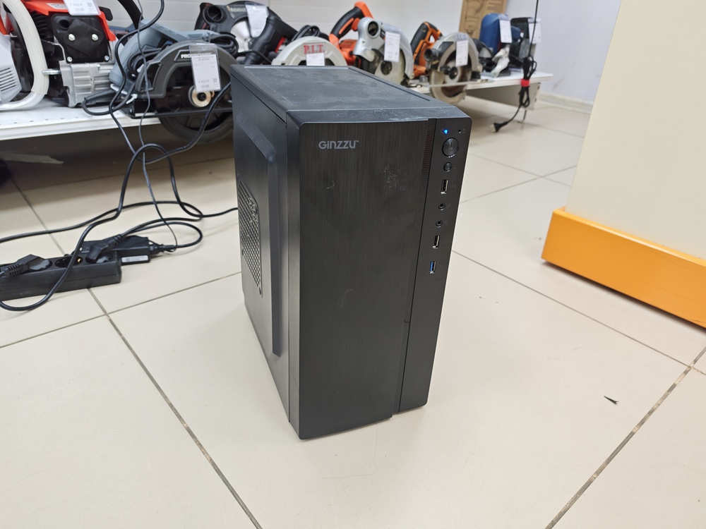 Системный блок Ginzzu; Core i3-10100, Intel HD Graphics 630, 8 Гб, 240 Гб, Нет