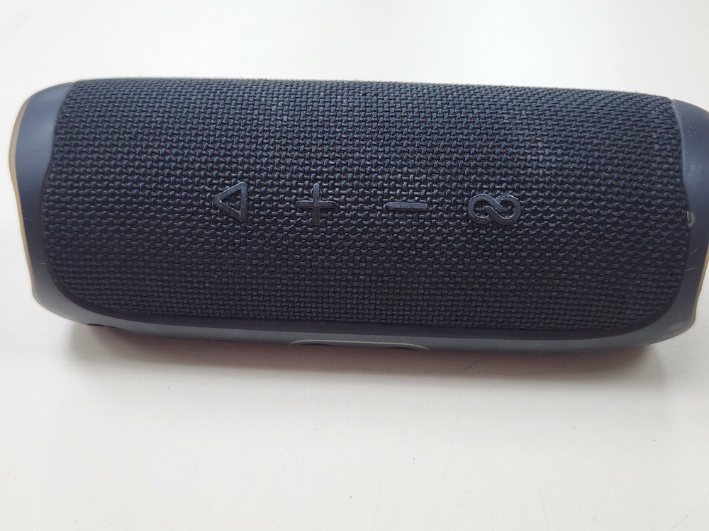 Портативная акустика JBL FLIP 5 